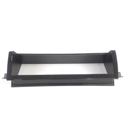 SUPORTE DE PASSAGEM DE AR P/ SISTEMA DE AR CONDICIONADO P/ TRATORES JOHN DEERE