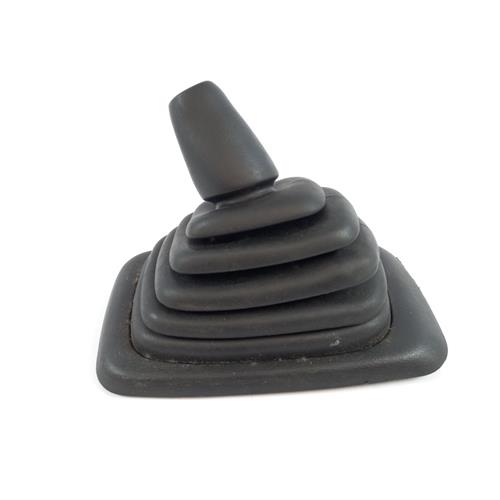 CAPA DE BORRACHA P/ CÂMBIO - Ø16mm - MEDIDA INTERNA 16x10cm (USADO)