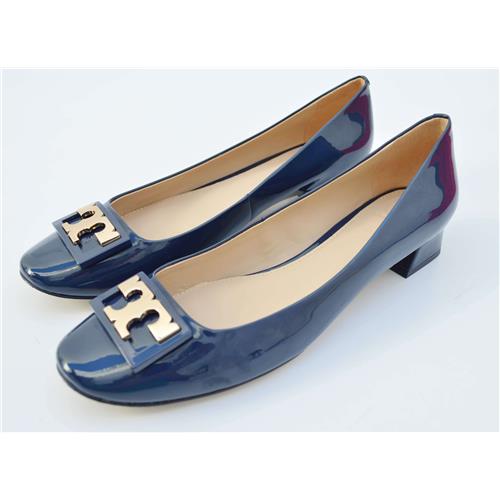 SAPATO TORY BURCH COM SALTO GIGI PUMP TAMANHO 9.5 NAVY SEA/AZUL MARINHO