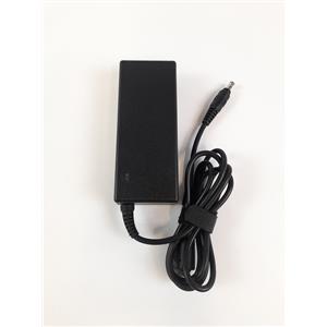 CARREGADOR DE NOTEBOOK 19V 4.74A - PINO Ø5.2xØ3mm - CABO 2,70m