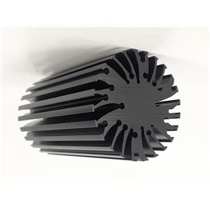 DISSIPADOR DE CALOR EM ESTRELA DE EXTRUSÃO P/ SPOT E DOWNLIGHTS RESISTËNCIA TÉRMICA DE 4.2 / POTËNCIA DE 18W